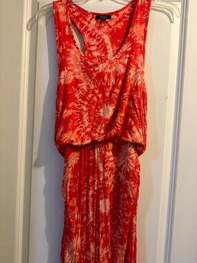 Monteau Red and Cream Tie-Dye Racerback Maxi Dress